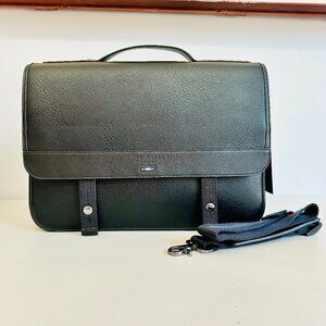 TED BAKER LONDON IRVINE BLACK OVERFLOW FAUX LEATHER MESSENGER BAG UNISEX